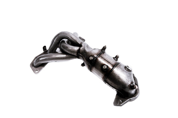 OPEN BOX Exhaust Manifold Catalytic Converter For Nissan Altima 2002-2005 Sentra